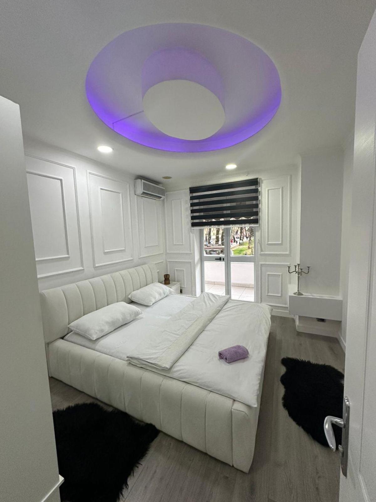 Park View Central Apartment Tirana Kültér fotó